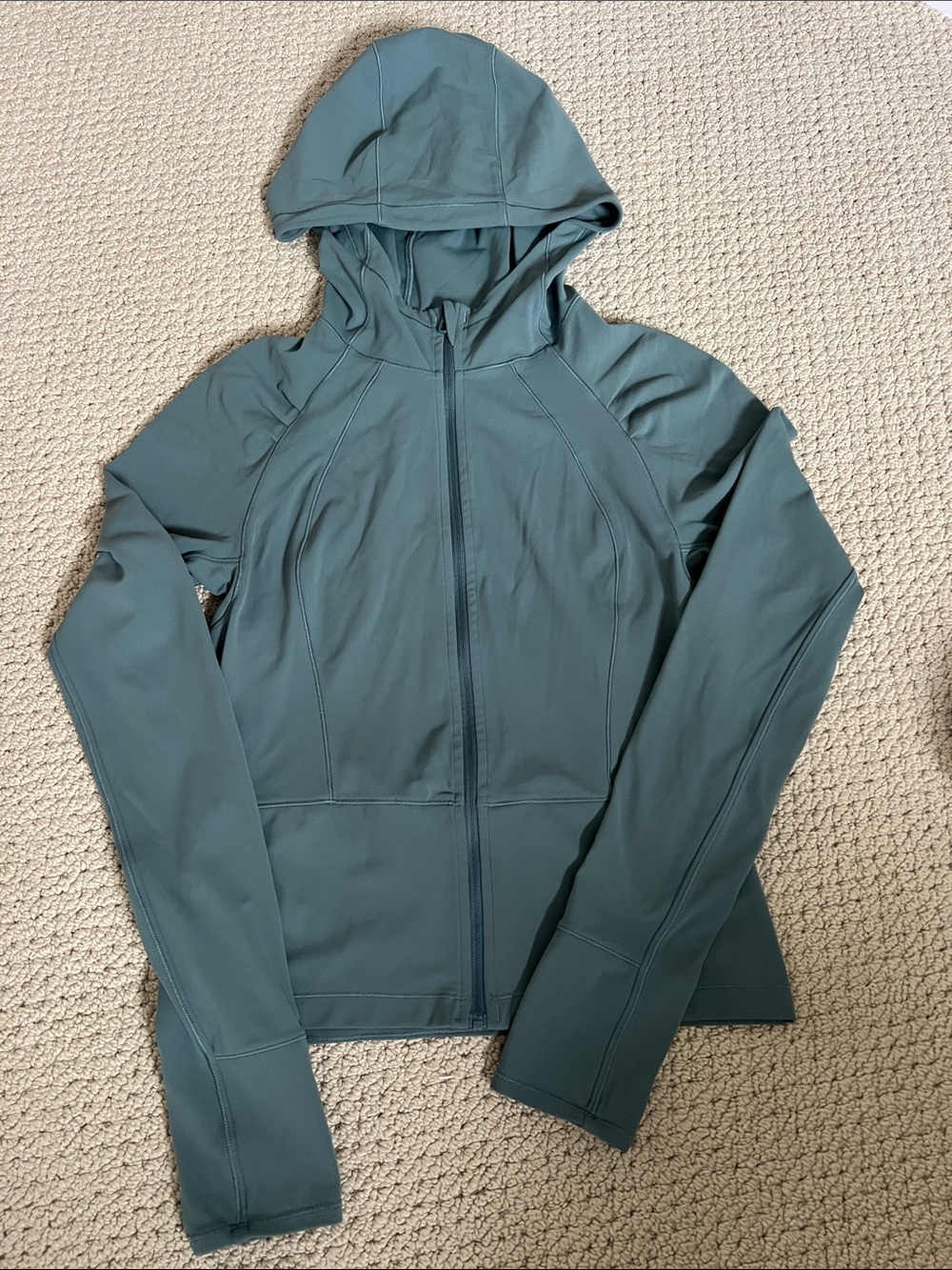 Lululemon Athletica Women's Dust Blue Hooded Jacket - Lightweight